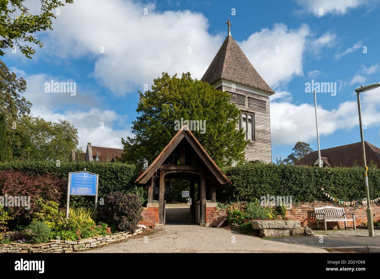 Chiesa di San Pietro, risalente al periodo normanno, a Farnborough, Hampshire, Regno Unito Foto Stock