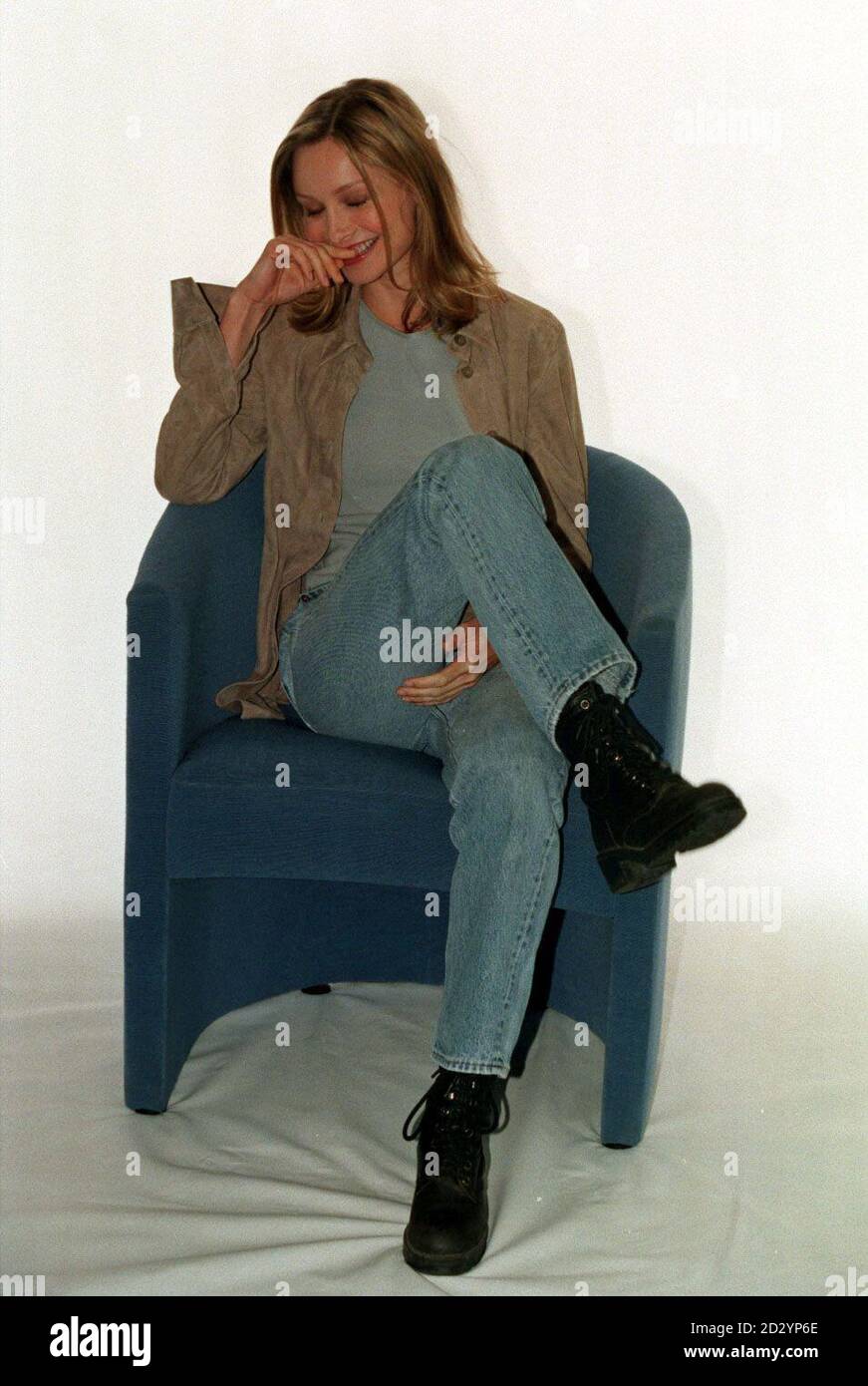 Calista Flockhart, star della commedia/dramma legale di successo americana Ally McBeal. L'attrice è a Londra per promuovere la serie, che ha iniziato la sua trasmissione nel Regno Unito, il canale 4, Mercoledì 3 giugno, alle 22 e corre per 23 episodi. Foto Stock