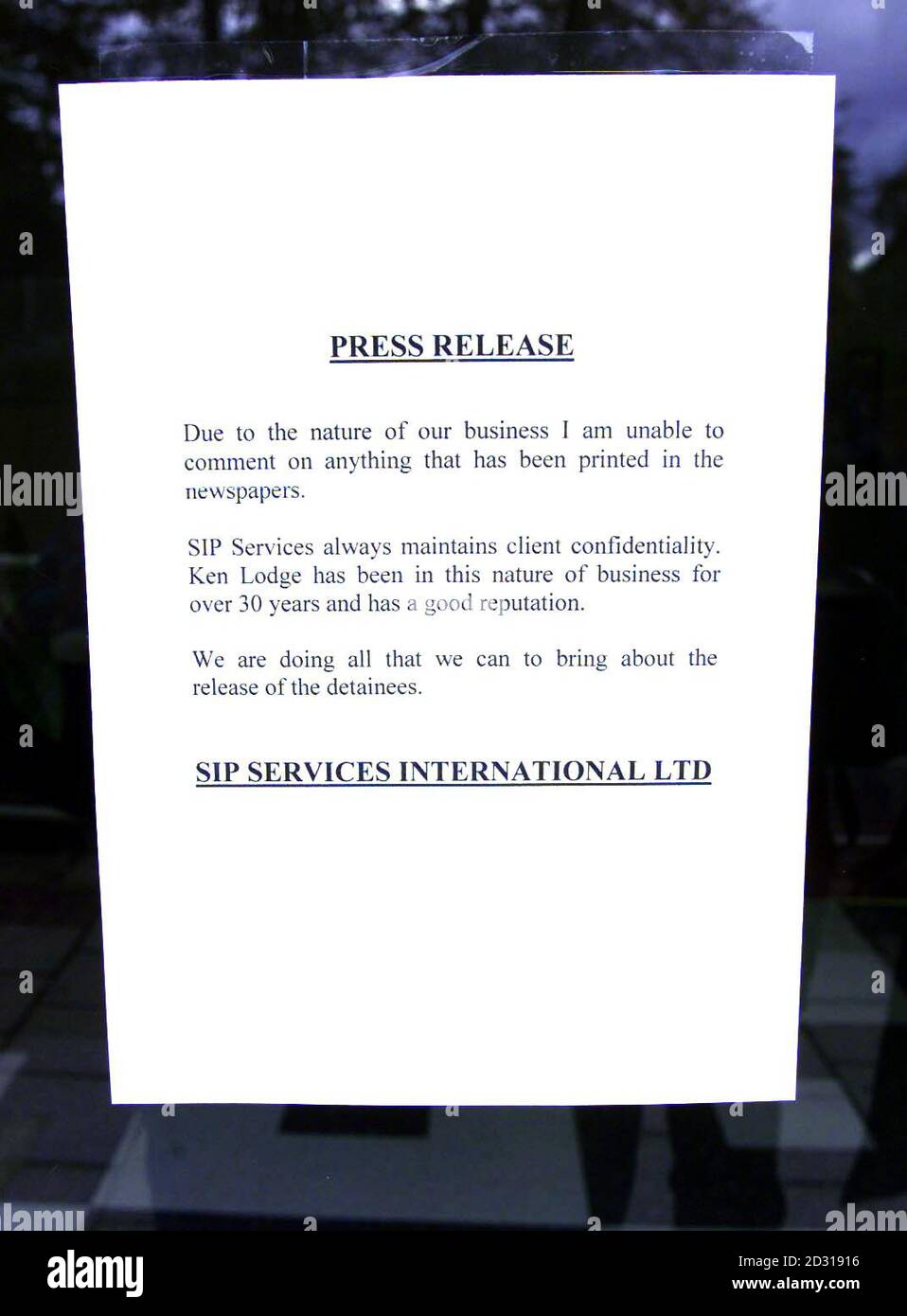 Un comunicato stampa nella finestra delle indagini SIP nella parte orientale di Londra, che è al centro delle accuse di violazione del diritto cubano. Ken Lodge, un membro della società e sei altri cittadini britannici sono detenuti dalle autorità cubane il Ministero degli Affari Esteri ha confermato. * il gruppo si è tenuto per 17 giorni senza accesso ai diplomatici britannici. Le autorità cubane stanno esaminando le accuse di essere state assunte in occasione di un'indagine privata su un caso di infedeltà coniugale che coinvolgesse un cittadino cubano, per il quale utilizzavano metodi in violazione della legge cubana. Foto Stock