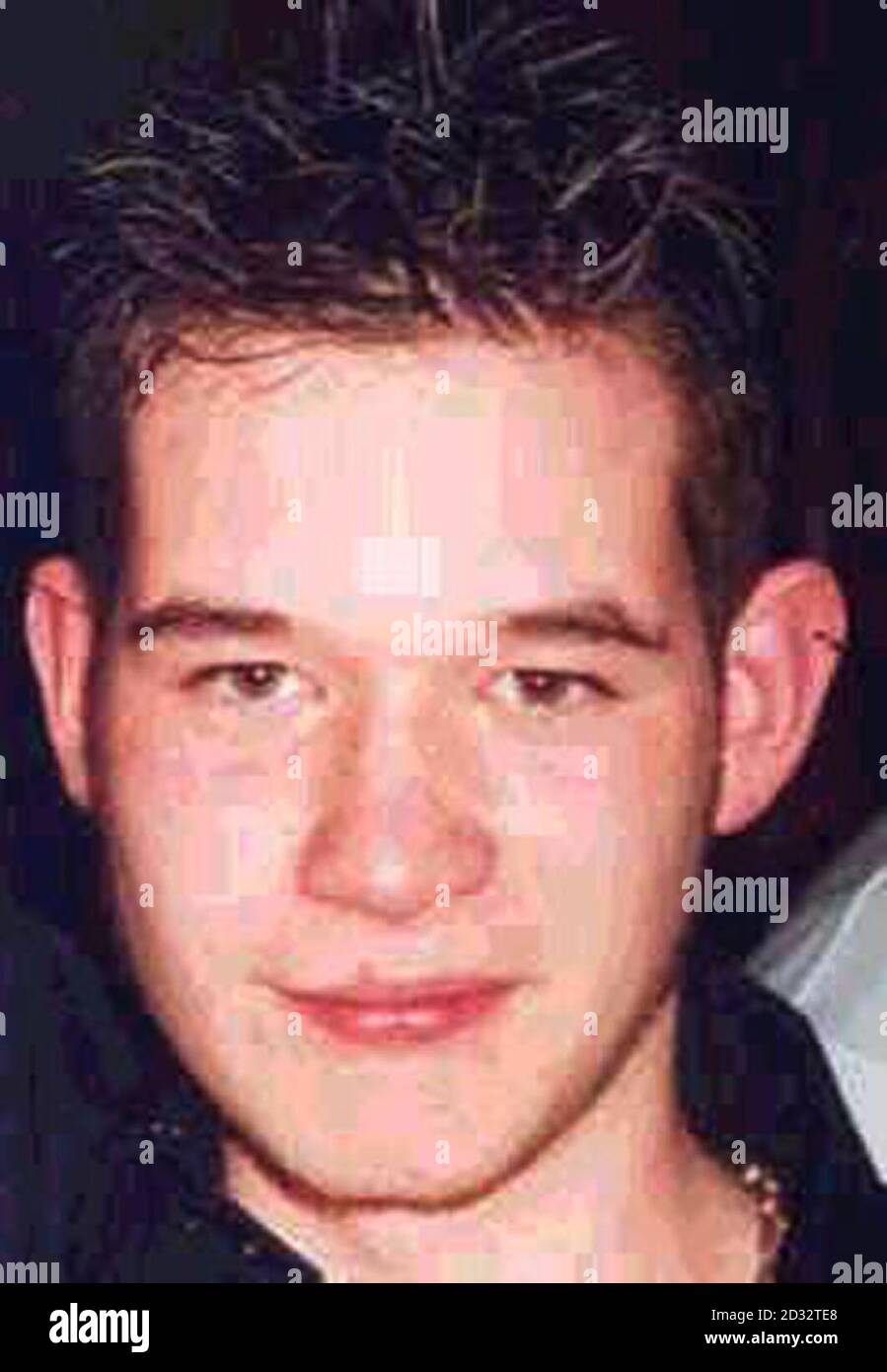 Underated Collect immagine del teenager Aidan Botfield, da Droitwich, che è stato trovato morto in una fogna profonda 15 piedi. Il corpo dello studente di 18 anni è stato recuperato da vigili del fuoco da una pompiera derelict accanto al fiume Severn, a Worcester, il venerdì. Foto Stock