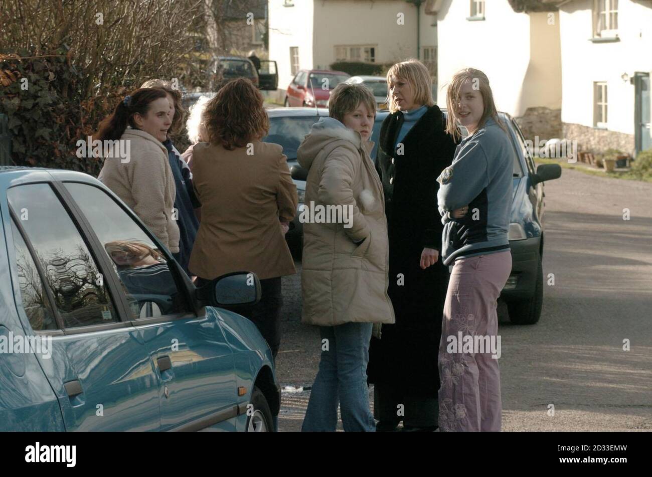 Gittisham, Devon orientale. Un proprietario di terra che sta vendendo 27 proprietà affittate in un villaggio di cartolina dell'immagine è stato accusato dagli inquilini oggi di negargli la probabilità parlare con lui circa il movimento che ha stordito la Comunità. Richard Marker's Combe Estate sta vendendo le case nel pittoresco villaggio di Gittisham, Devon orientale. Gli agenti di 3,500 anni, il sig. Marker, nato in Canada, che ha ereditato la proprietà di 21 acri all'età di 55 anni, hanno consegnato lettere agli inquilini il mercoledì dandogli comunicazione. Foto Stock