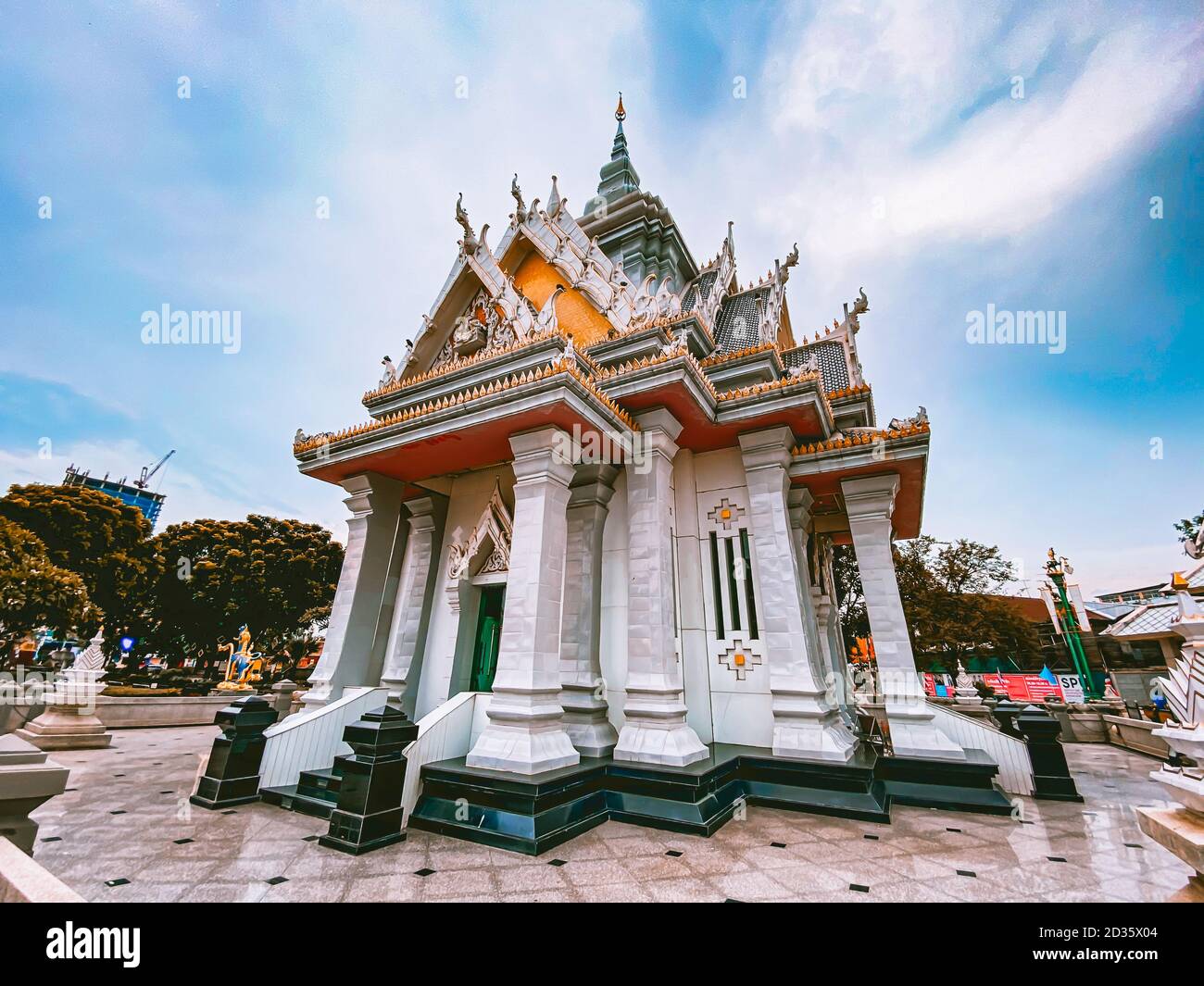 Camminando intorno ai templi di nong wang e Chao Por Lak Muang Nella città di Khon Kaen in Thailandia Foto Stock