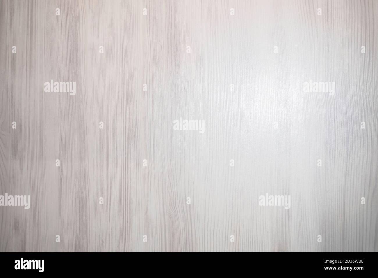 Tavola bianca in legno, fondo bianco beige Foto Stock