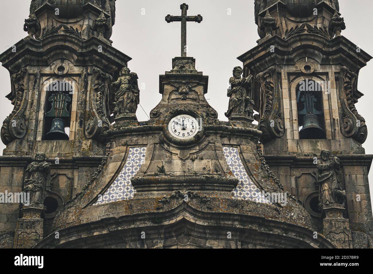 Nossa Senhora da Consolacao e la Chiesa di Dos Santos Passos, Guimarães, Portogallo Foto Stock