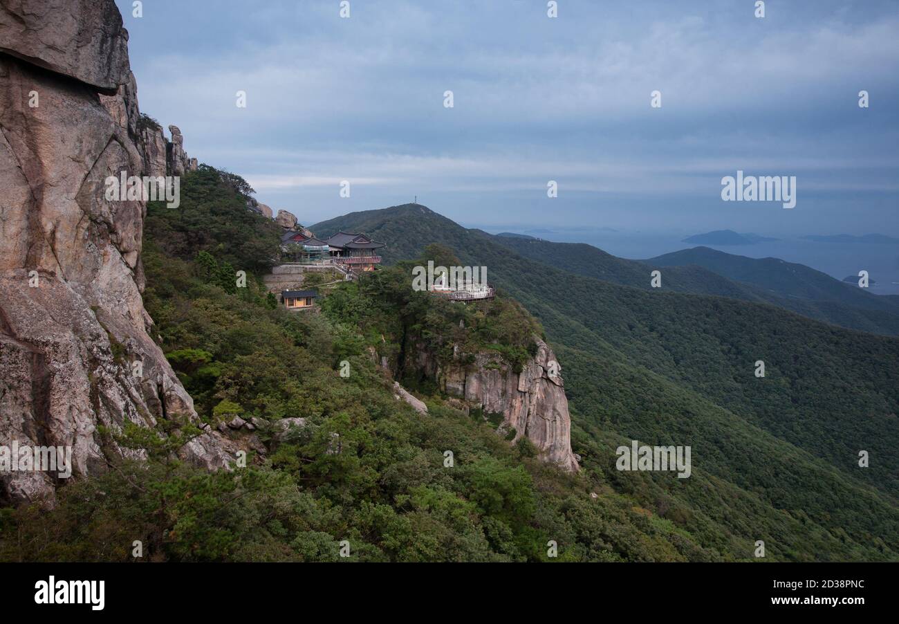 Tempio di Boriam nel Monte Geumsan (Namhae, Corea del Sud) Foto Stock