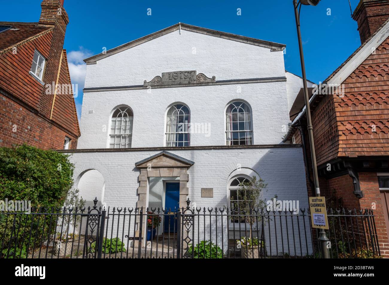 Old School House dal 1819 in East Street a Petworth, West Sussex, Regno Unito. Foto Stock