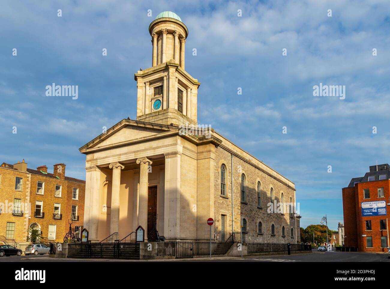 Chiesa di Santo Stefano, conosciuta come il canister Pepper, cappella georgiana di facilità costruita dalla Chiesa d'Irlanda nel 1824. Vista laterale Foto Stock