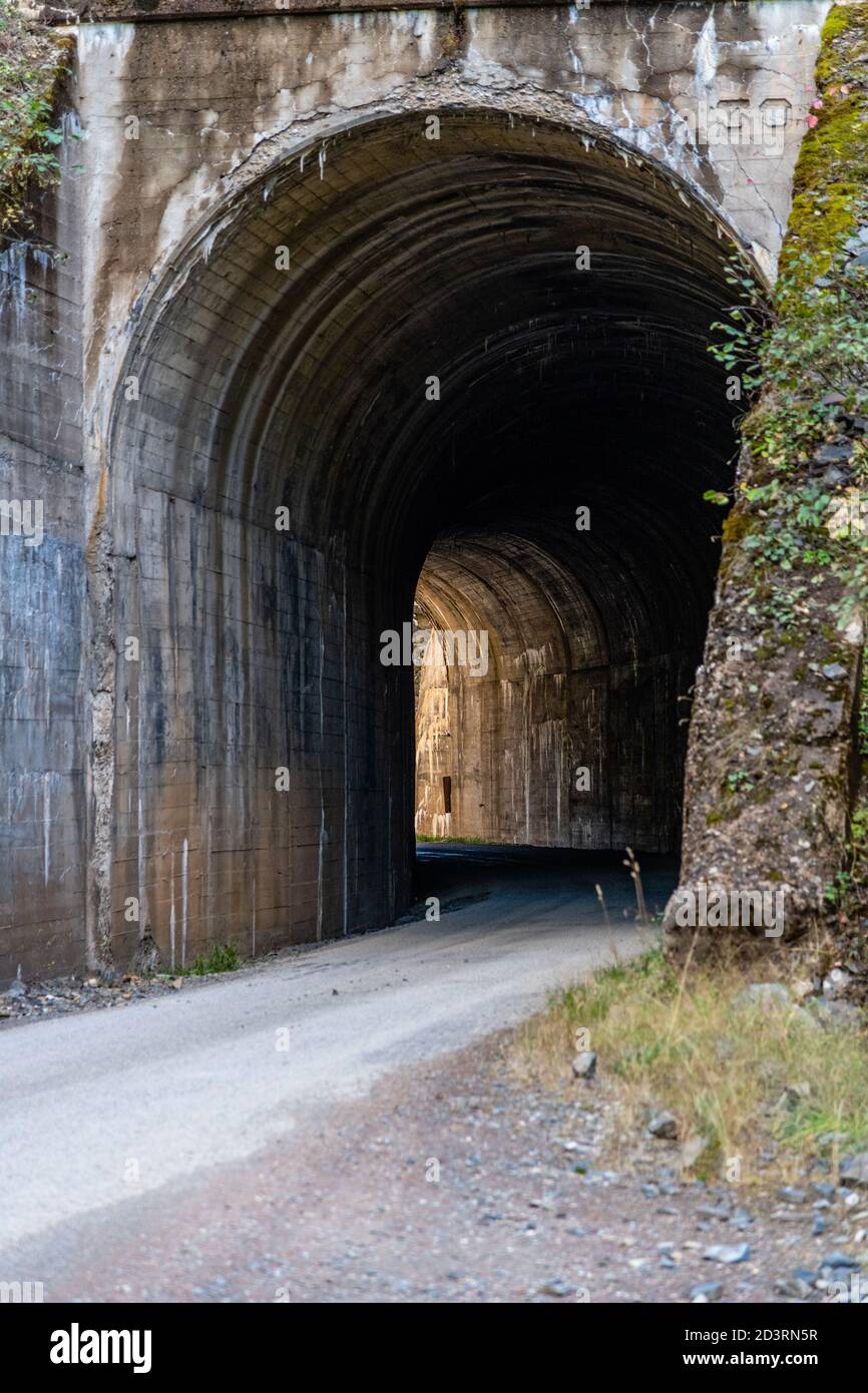 Old Railroad Tunnel sul Moon Pass. Wallace, Idaho. Foto Stock