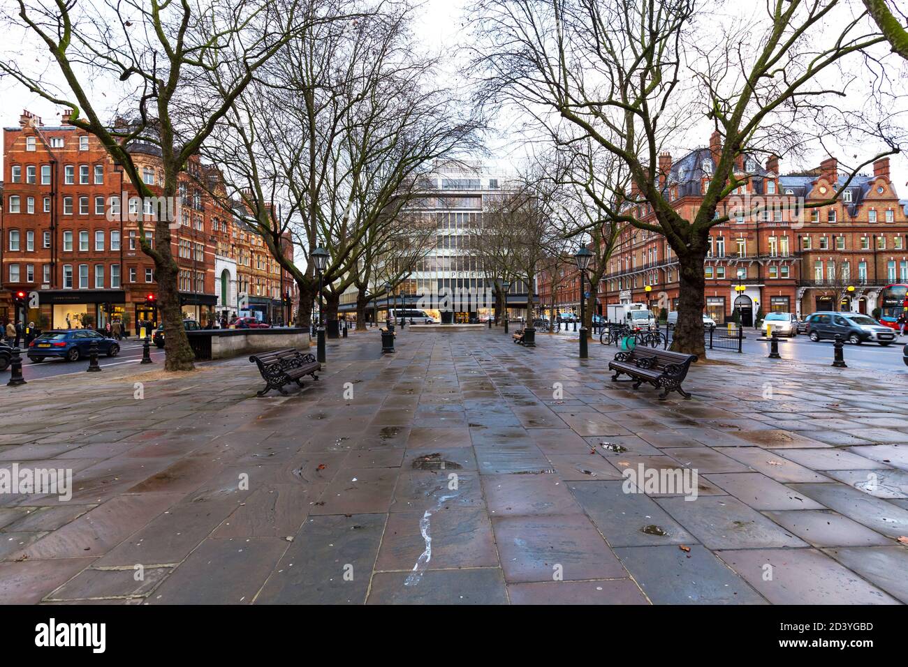 Londra, Regno Unito - 23 giugno 2017: Sloane Square, Londra open space Foto Stock