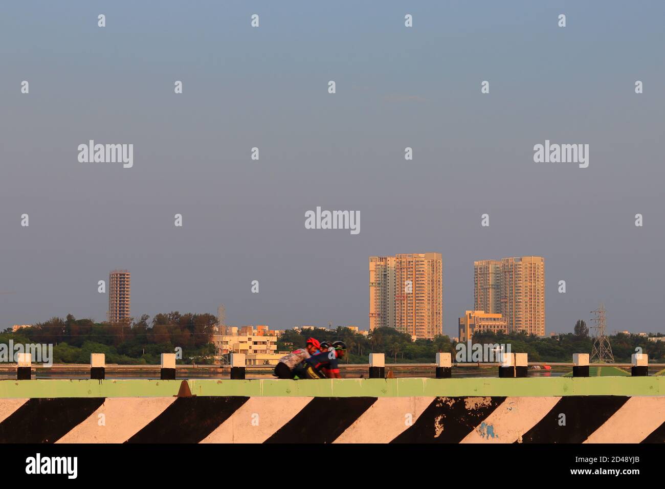 Chennai, Tamil nadu , India . Ott 07,2020. Vicino alla città di essere costruito edifici molto grandi e moderni Foto Stock