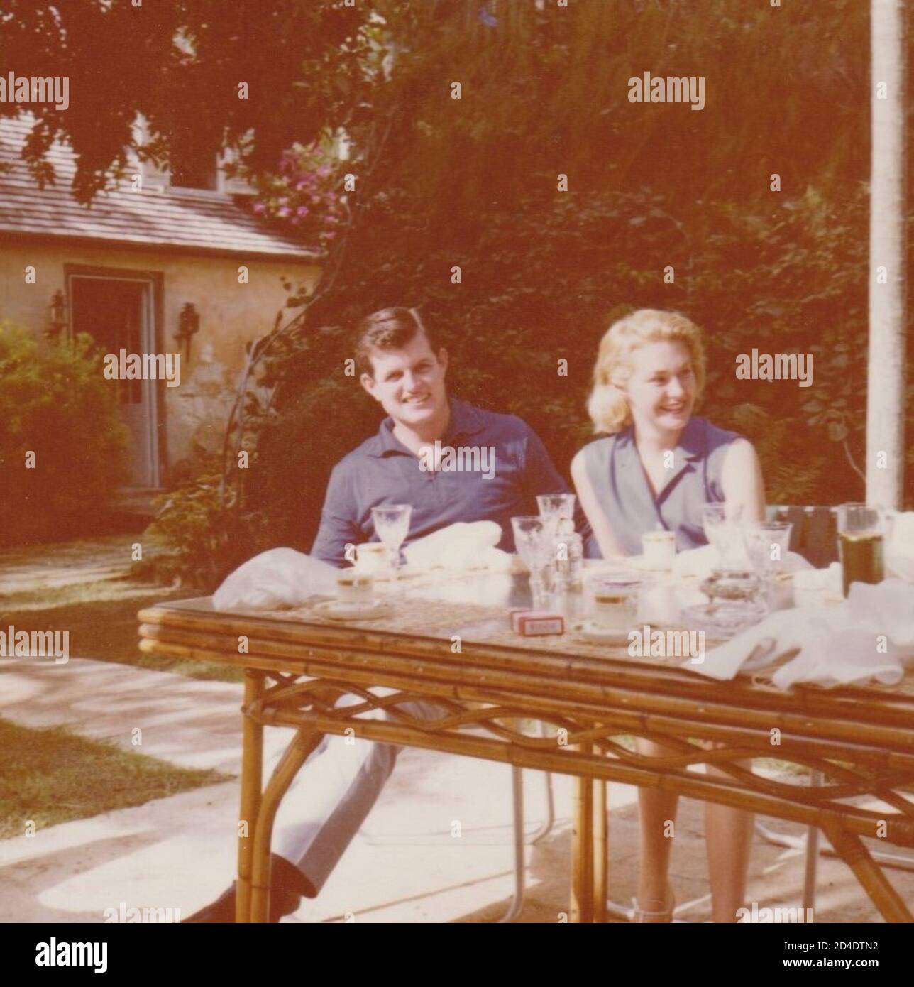 Edward e Joan Kennedy, Nassau, Bahamas 1957 Foto Stock