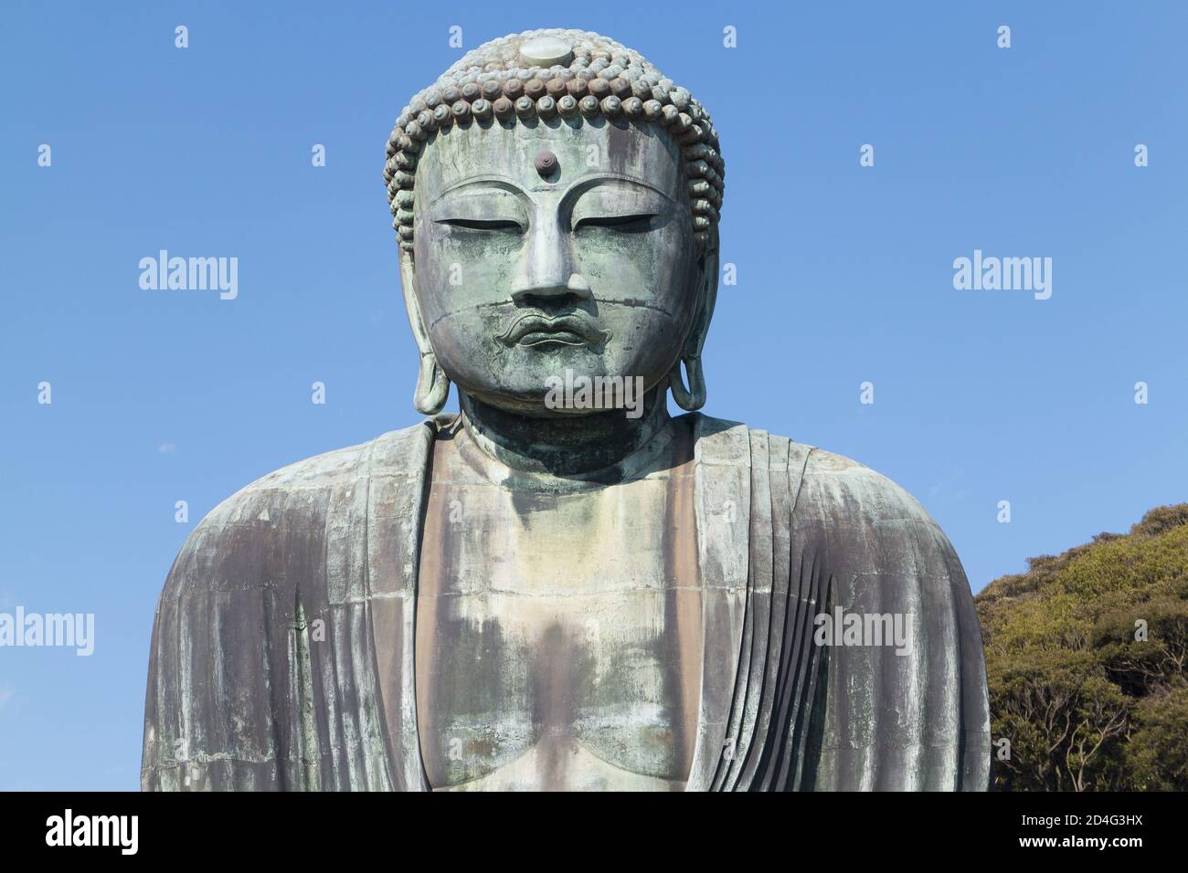 KAMAKURA, GIAPPONE - 30 dicembre 2014: 30 dicembre 2014, Kanagawa, Giappone - una statua di Buddha (Kamakura Daibutsu) a Kotoku-in, un tempio buddista del Jo Foto Stock