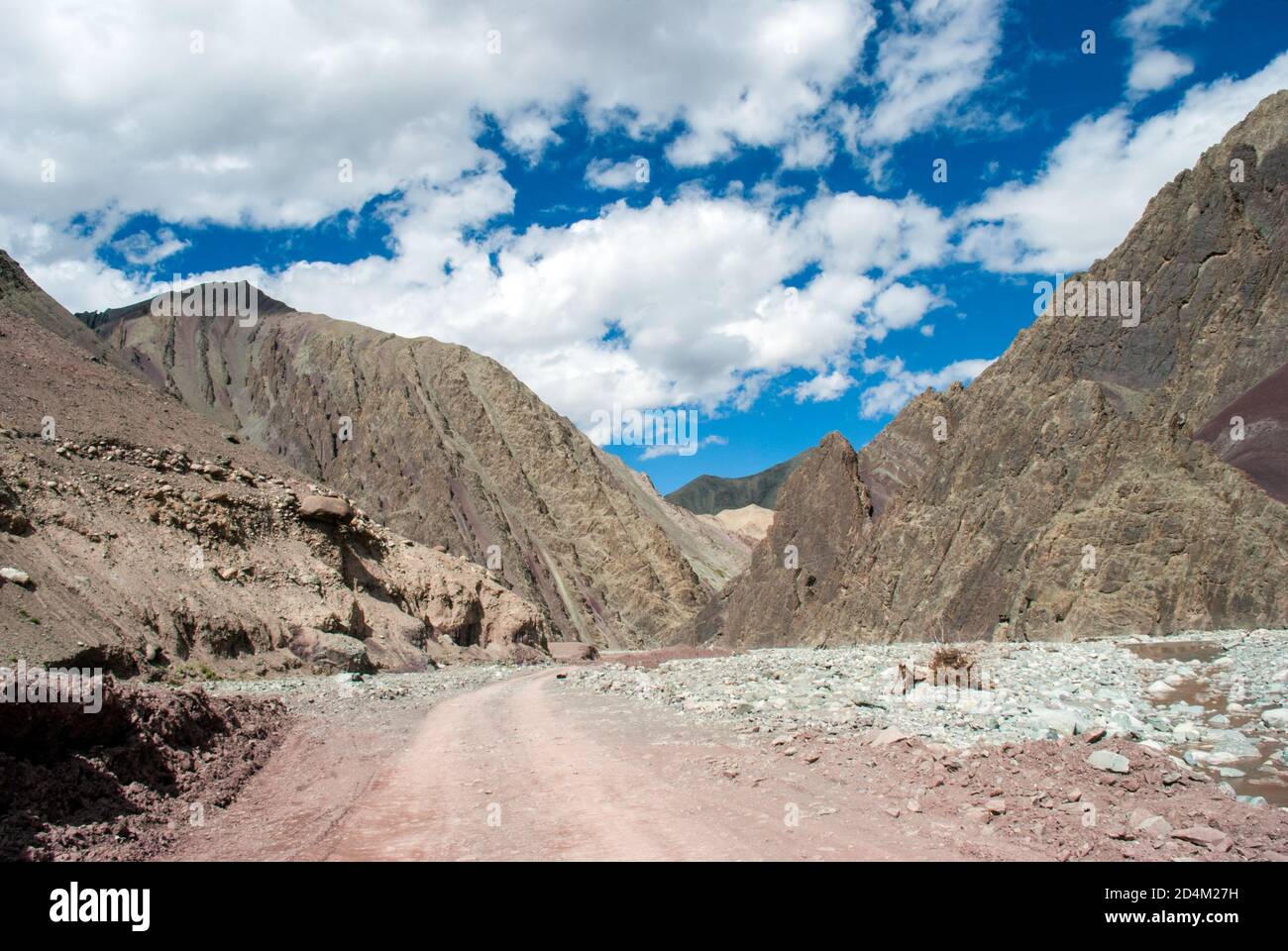 natura ruvida e dura a ladakh j&k india Foto Stock