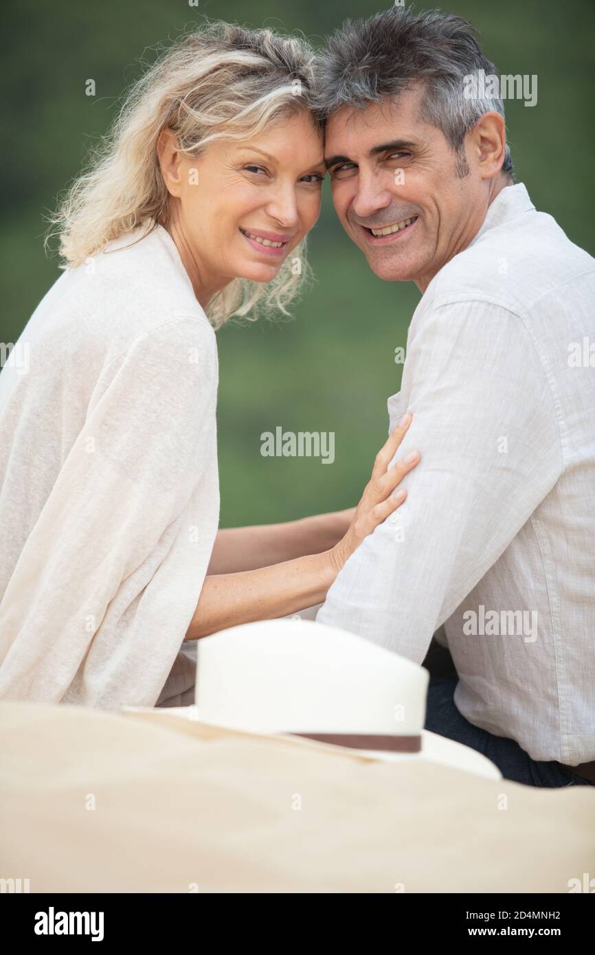 ritratto di bella coppia più anziana Foto Stock