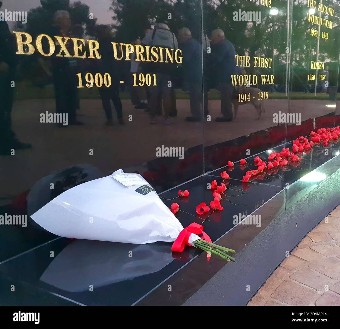 Mulwala, nuovo Galles del Sud / Australia - Aprile 25 2019: Incontro DEI vecchi soldati DEL giorno DELL'ANZAC al memoriale della RSL di Mulwala Foto Stock