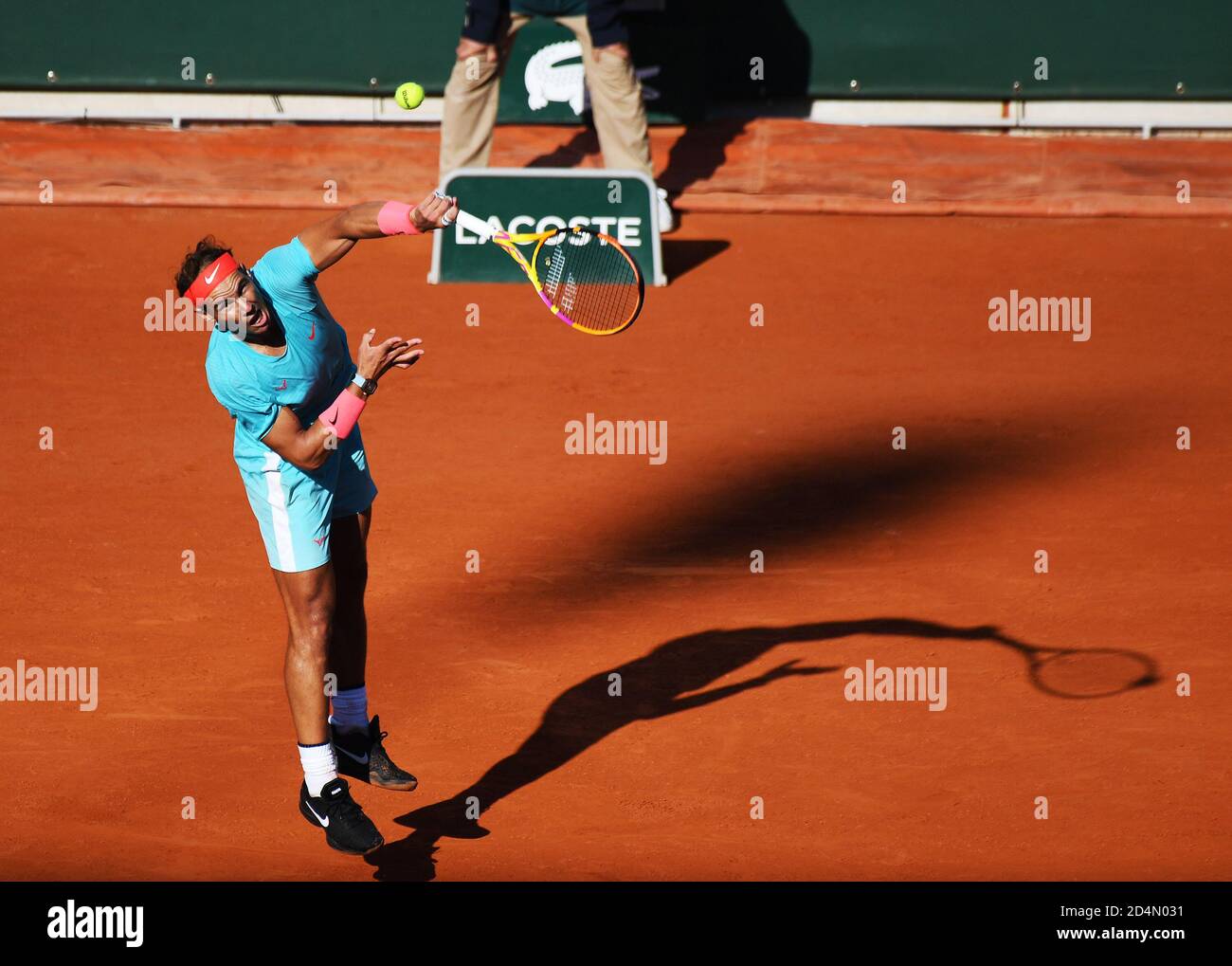 Parigi, Francia. 09 ottobre 2020. Roland Garros Paris French Open 2020 Day 13 091020 Rafa Nadal (ESP) vince la partita semifinale Credit: Roger Parker/Alamy Live News Foto Stock