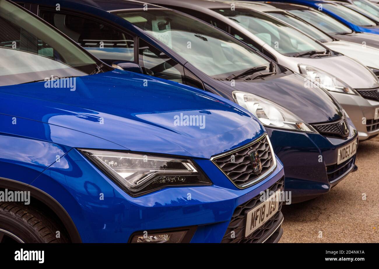 Vendite di auto usate, Forecourt Foto Stock