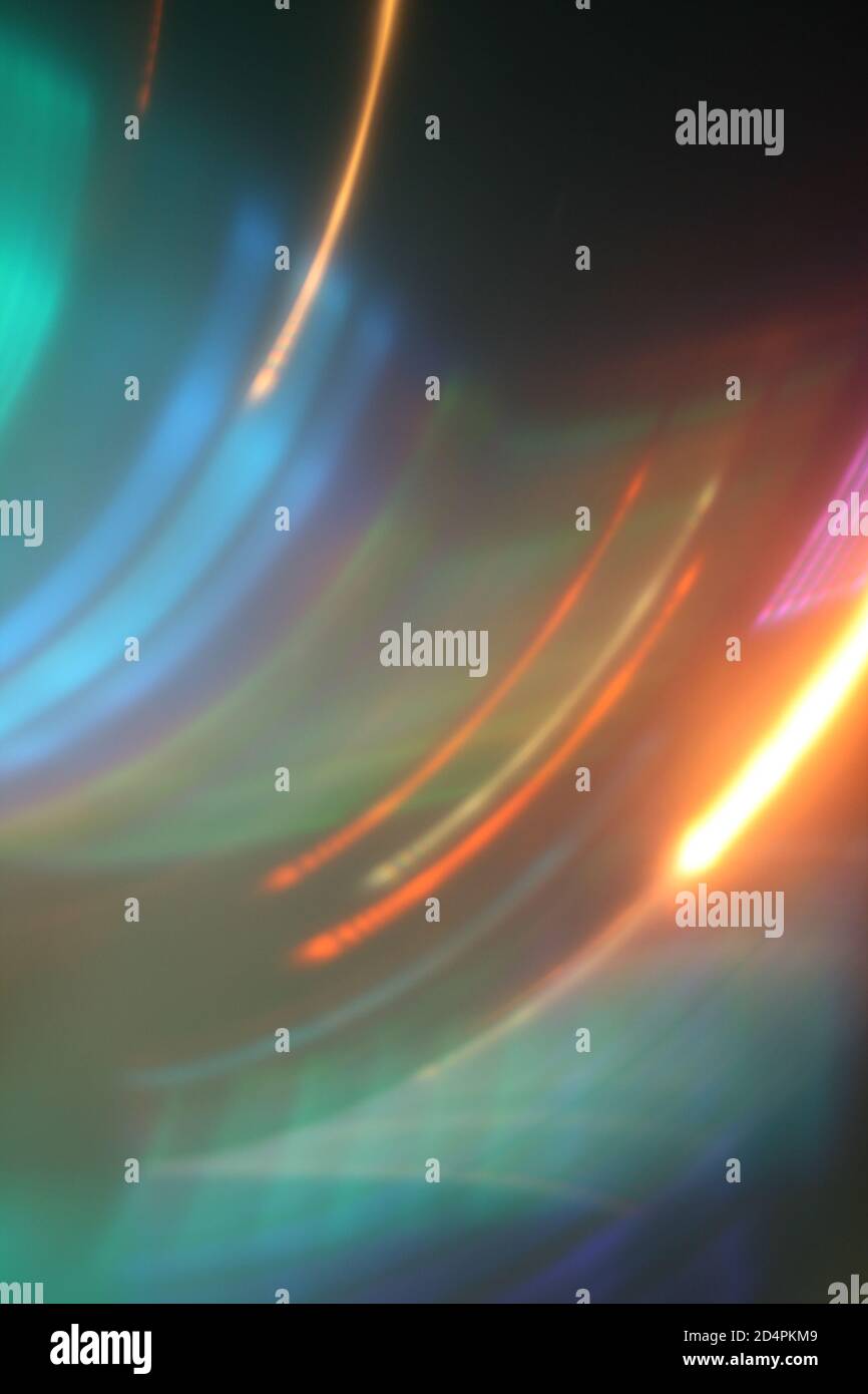 Sfondo verticale con tracce di luce ritmica colorate Foto Stock