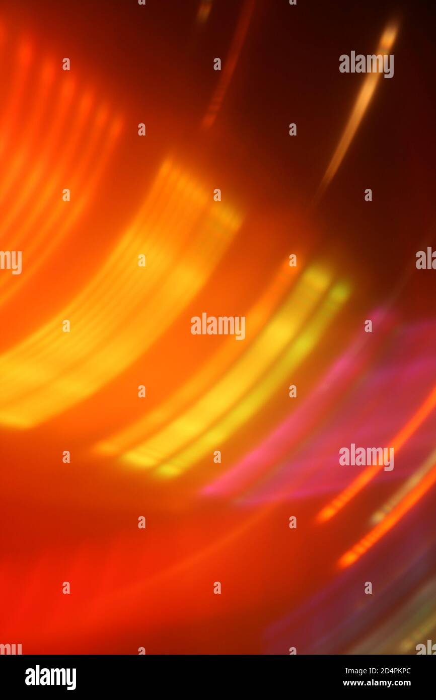 Sfondo verticale con tracce di luce ritmica astratte Foto Stock