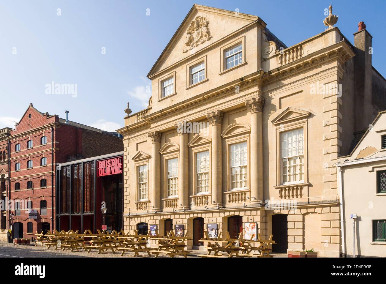 Bristol Old Vic Theatre, in C18 Georgian Theatre Royal e Coopers' Hall Buildings, King Street, Bristol, con 2018 estensione di Haworth Tompkins. Foto Stock