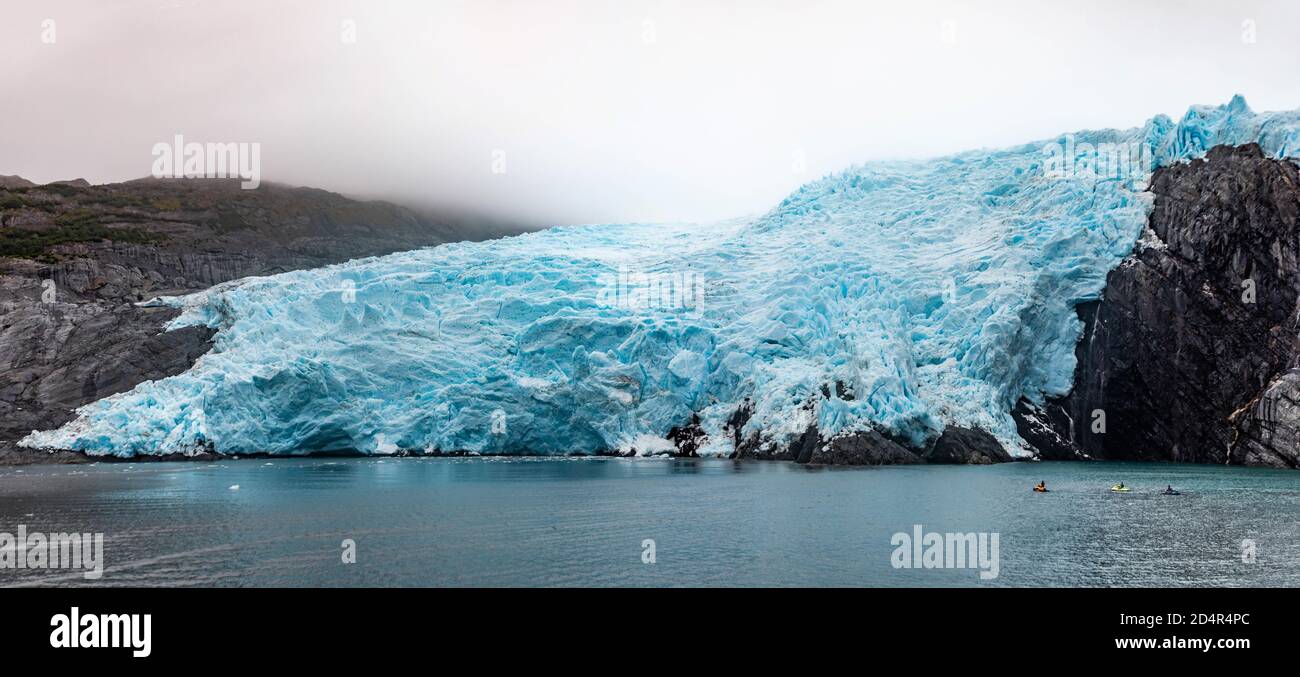 Vista panoramica dei ghiacciai dell'Alaska da Prince Willaliam Sound Bay whittier tour Foto Stock