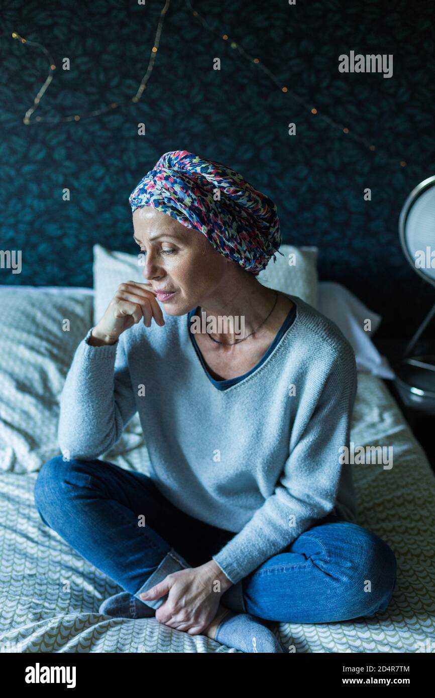 Donna di sottoporsi a chemioterapia. Foto Stock
