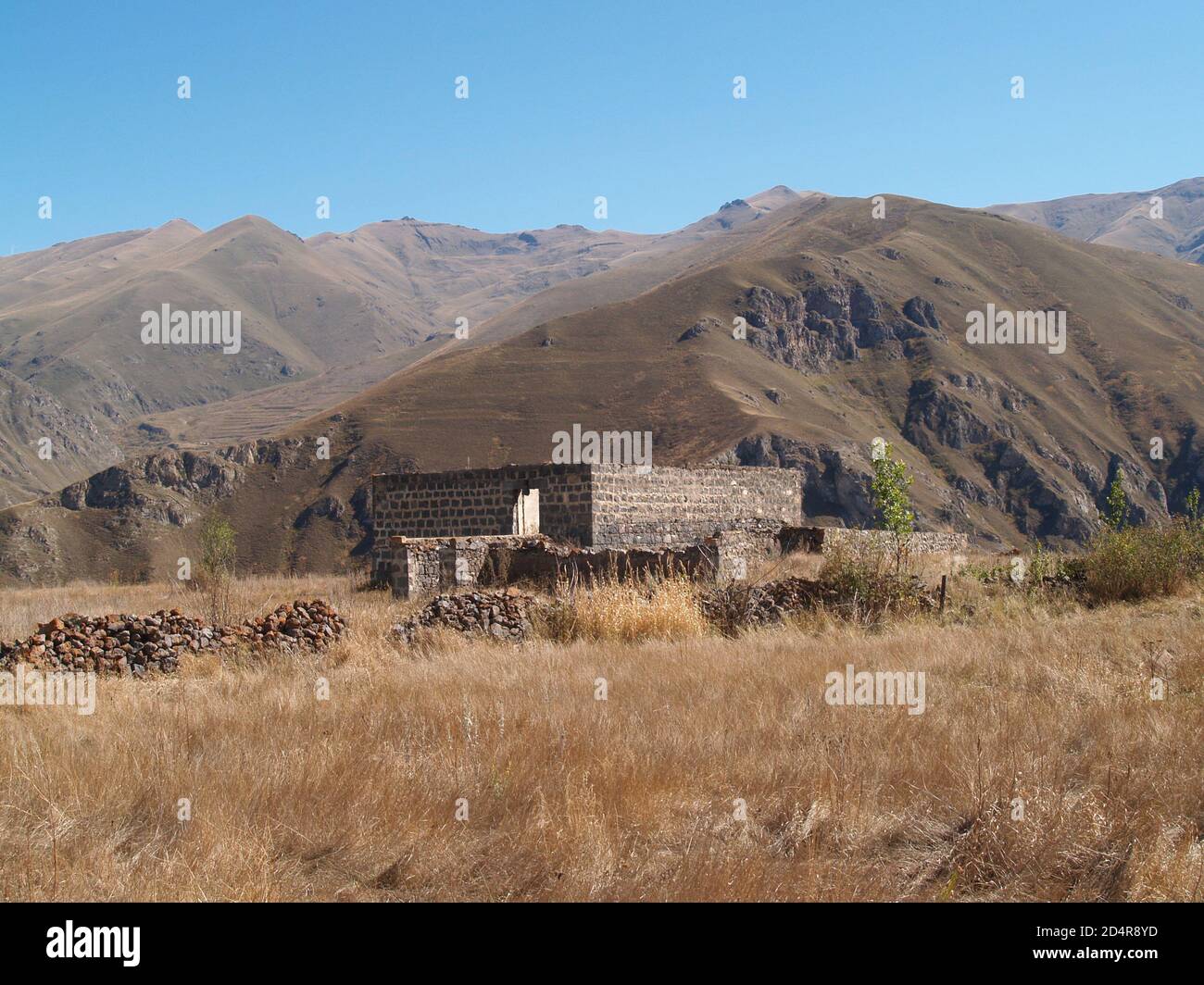 Villaggio di montagna in rovina a Nagorno Karabakh Foto Stock
