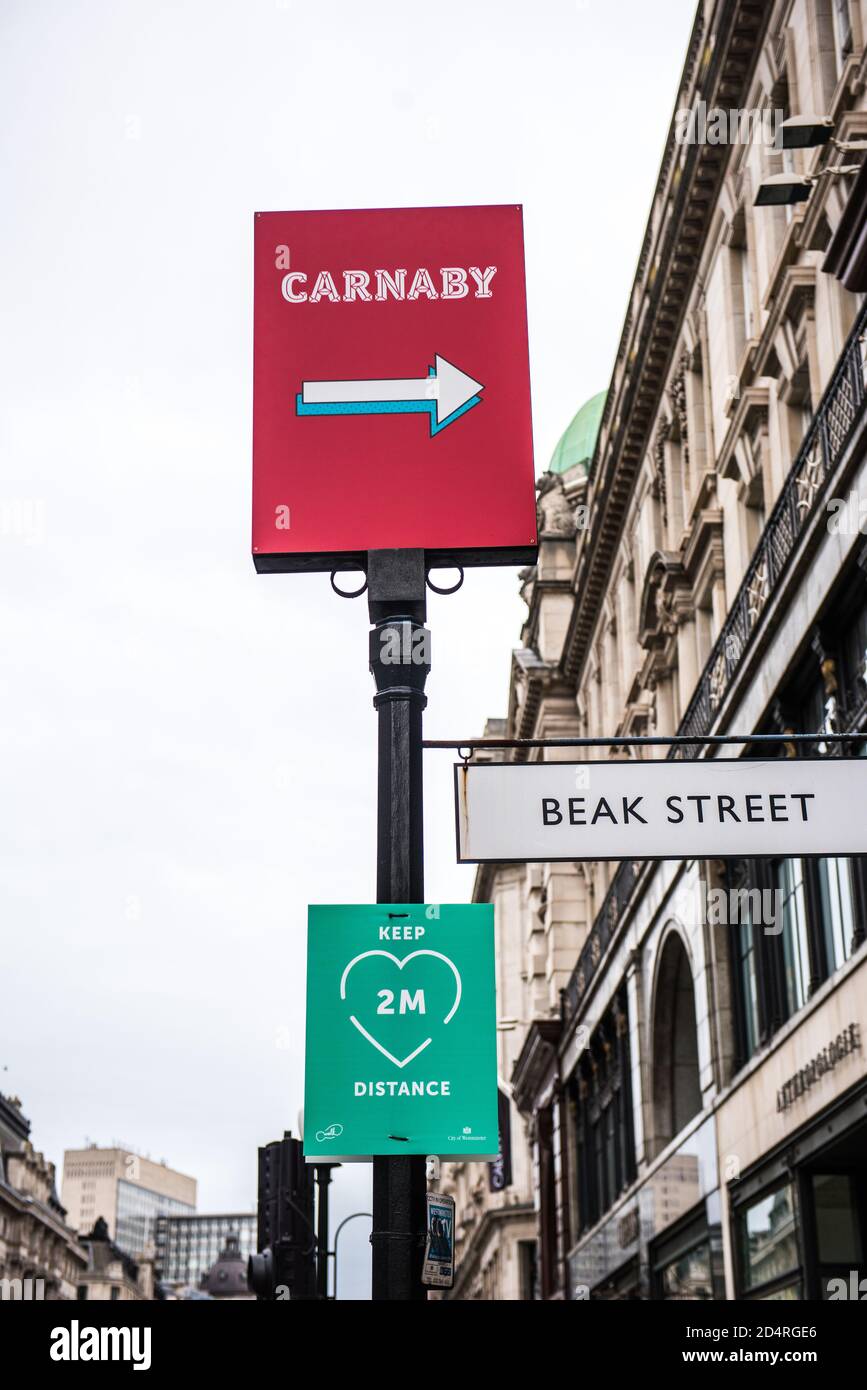 Direzione Carnaby Street Foto Stock
