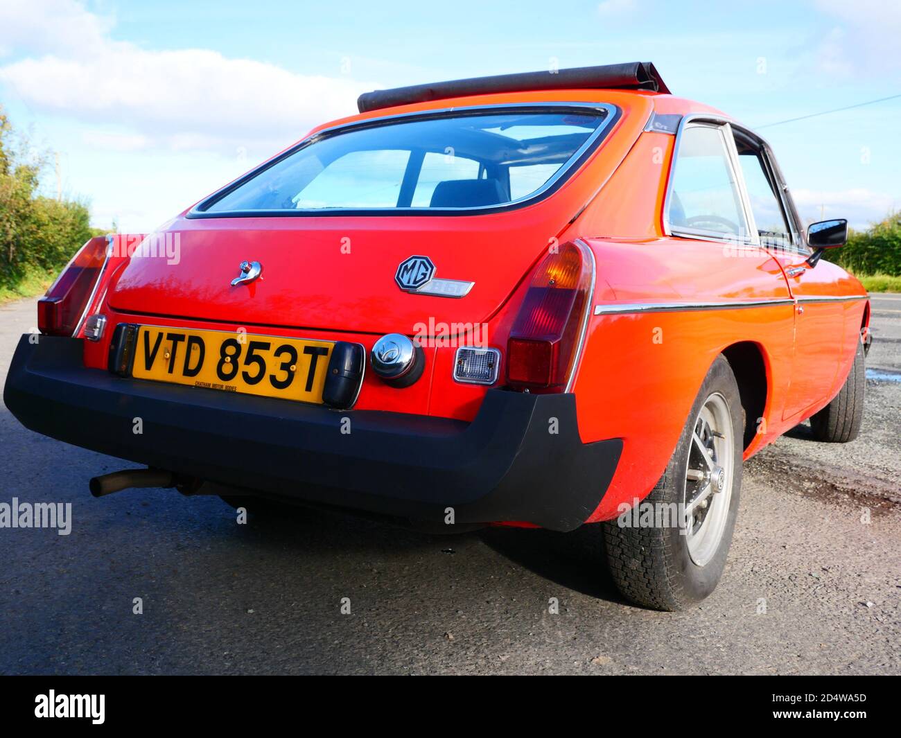 UN ROSSO 1979 MG MGB GT Foto Stock