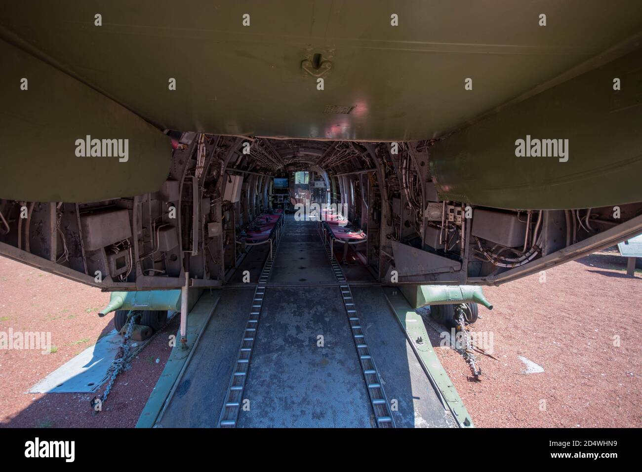 Charleston, Carolina del Sud, Stati Uniti, Novemner 2019. Ricreazione di un'unità DI MASH dell'era della guerra del Vietnam in mostra a Patriot's Point. Foto Stock