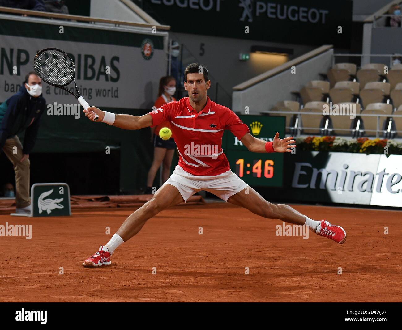 Parigi, Francia. 11 Ott 2020. Roland Garros Paris French Open 2020 Day 15 111020 Novak Djokovic (SRB) Mens singles final Credit: Roger Parker/Alamy Live News Foto Stock