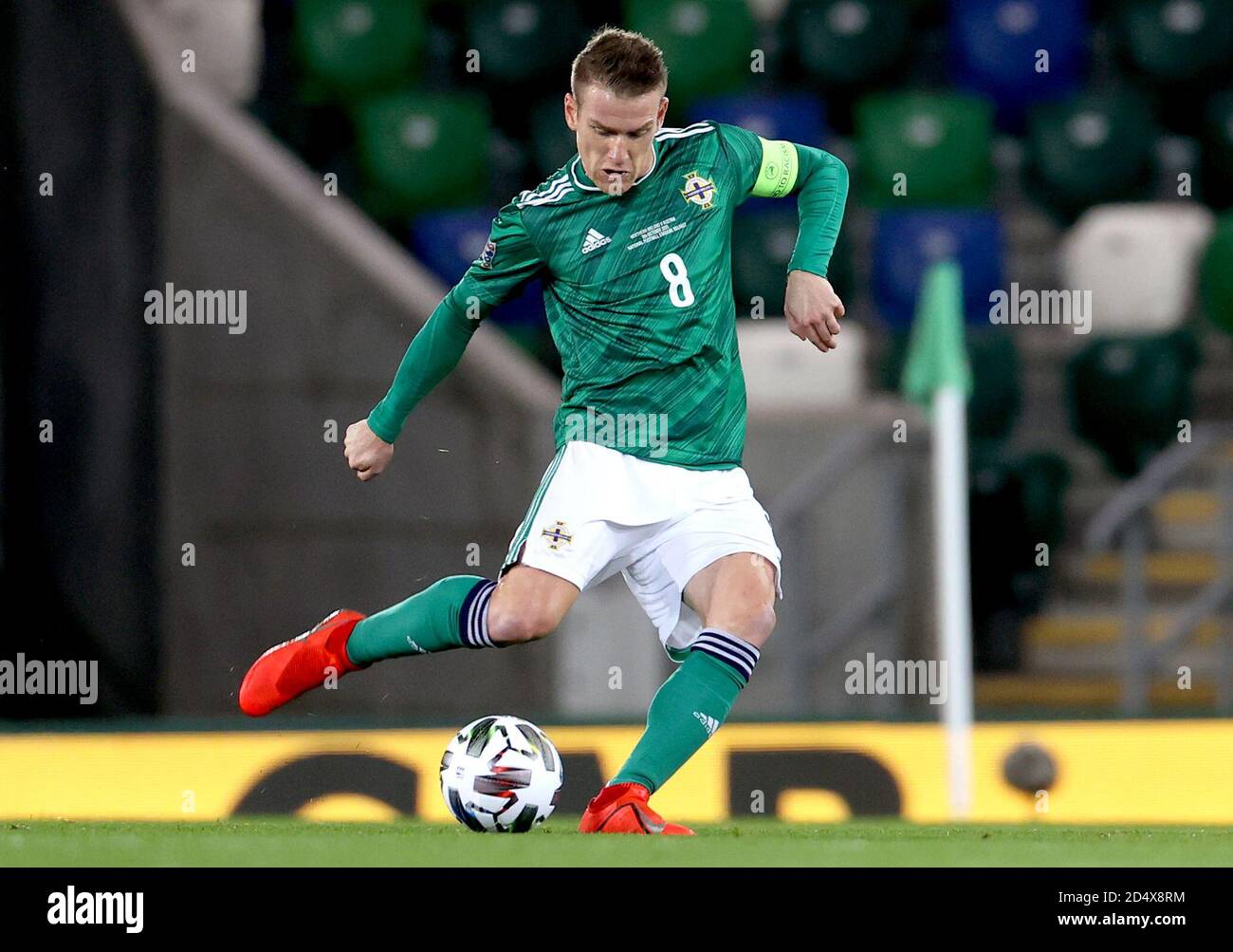 Il capitano dell'Irlanda del Nord Steven Davis durante la UEFA Nations League Group 1, Lega B partita a Windsor Park, Belfast. Foto Stock