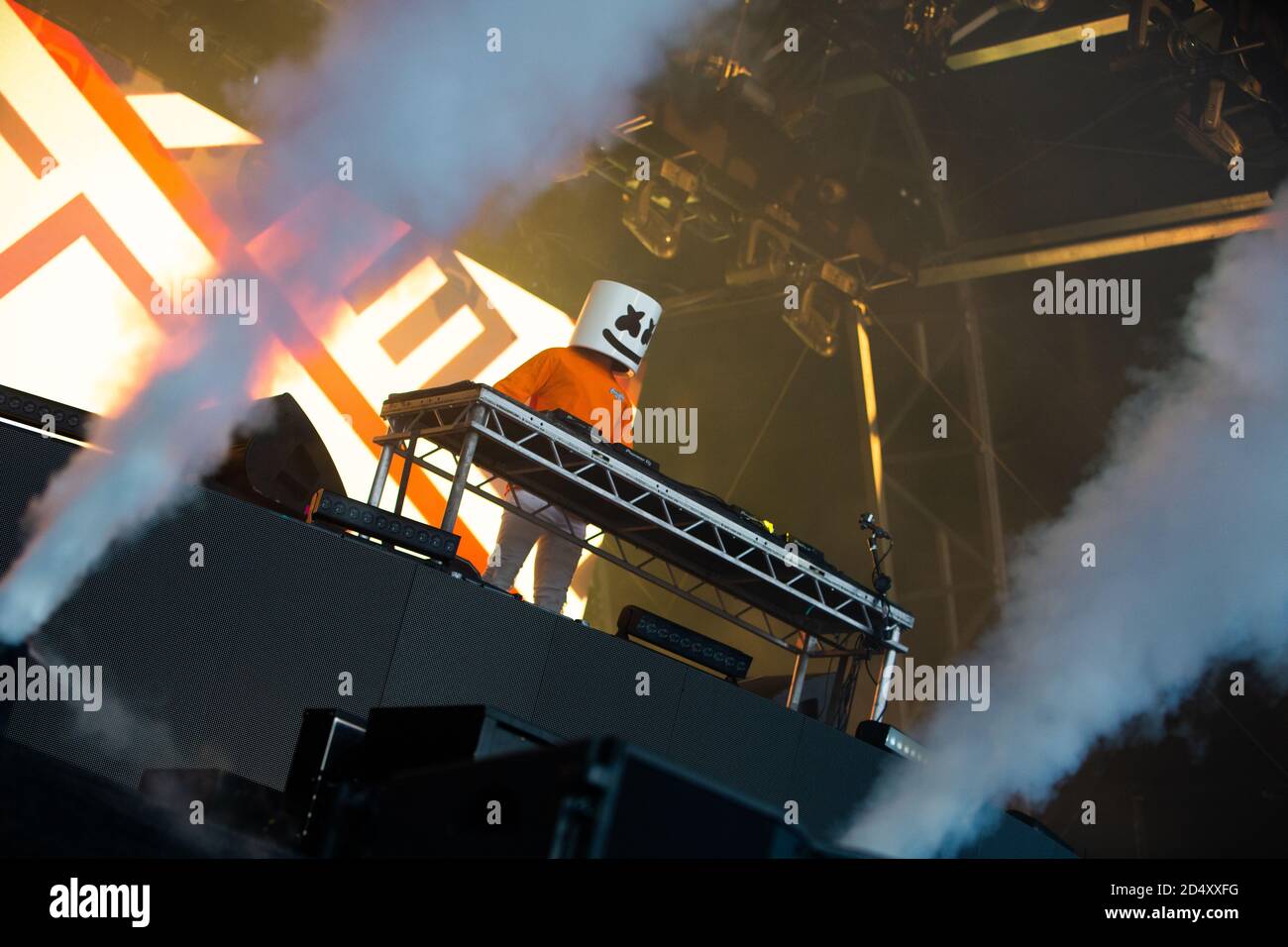 Electronic Music Star 'Marshmello' suona dal vivo durante l'annuale Belsonic Festival nel Parco Ormeau di Belfast Foto Stock