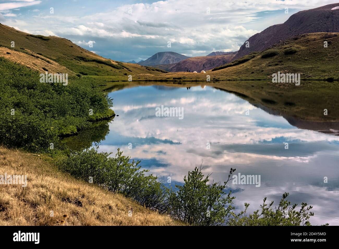 Campeggio presso il lago Cataract sul 485 Mile Colorado Trail, vicino a Lake City, Colorado Foto Stock
