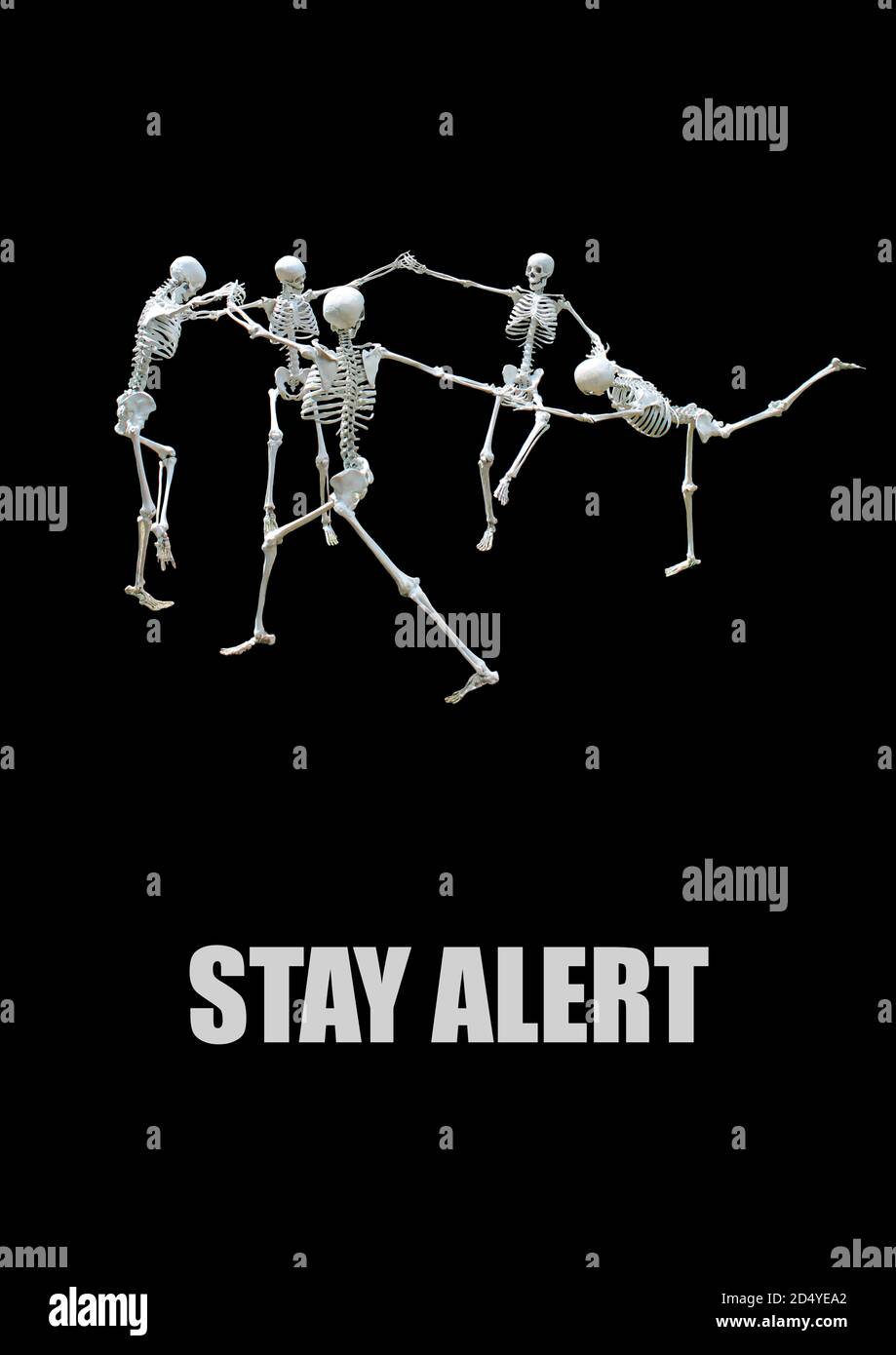 Scheletri la scultura danzante di Wilfred Pritchard. Spesso pone sculture di scheletri in situazioni bizzarre, sia strane che macabre. Foto Stock