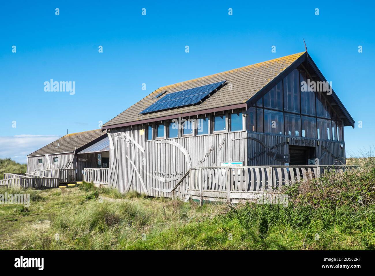 Dyfi National Nature Reserve, and, Ynyslas Visitor Center, Visitor Center, run,by,National Resources Wales,Ynyslas Beach,Dyfi,Dovey,Valley,estuario,estuario,Dyfi,Educazione,centro,vacanze,destinazione,presso,piccolo,Borth,mare,vacanza,villaggio,nord,di,Aberystwyth,Europa,estate,Galles,India,Inghilterra,Canada,Inghilterra,Inghilterra,estate,Inghilterra,Inghilterra,Europa,Inghilterra,Inghilterra,Inghilterra,Inghilterra,Inghilterra,Europa,Inghilterra,Inghilterra,Inghilterra,Inghilterra,Inghilterra,Inghilterra,Inghilterra,Inghilterra,Europa,Inghilterra,Inghilterra,Inghilterra,Inghilterra,Inghilterra,Inghilterra,Germania,Germania,Germania,Germania, Foto Stock