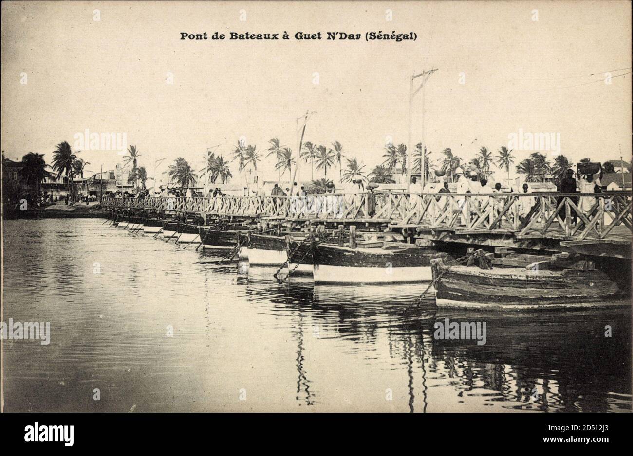 Guet N'Dar Senegal, Pont de Bateaux, Brückenpartie mit Booten | utilizzo in tutto il mondo Foto Stock