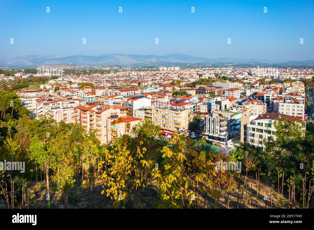 Manavgat città vista panoramica aerea nella regione di Antalya in Turchia Foto Stock