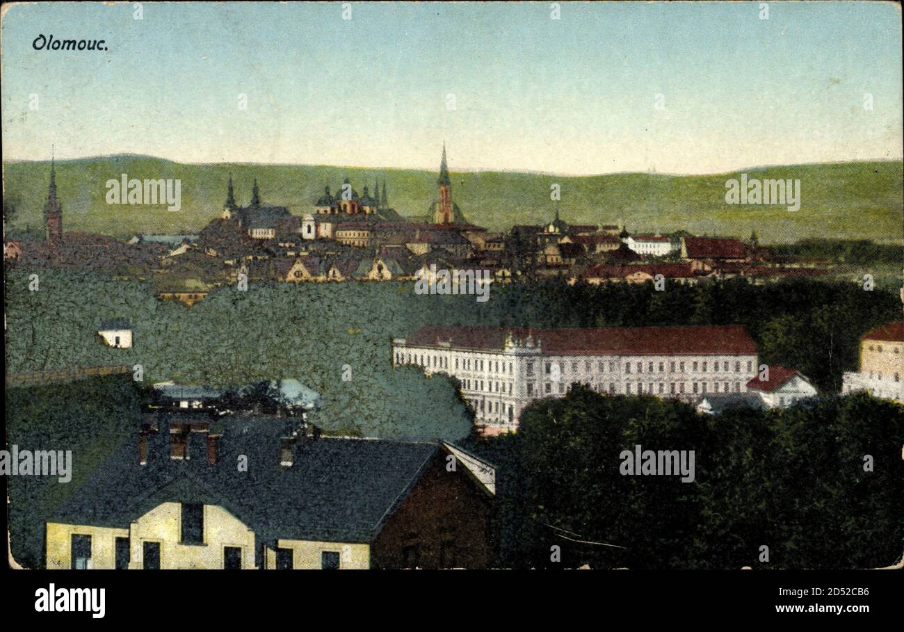 Olmütz Stadt, Teilansicht, Gebäude, Kirchturm, Hügel | utilizzo in tutto il mondo Foto Stock