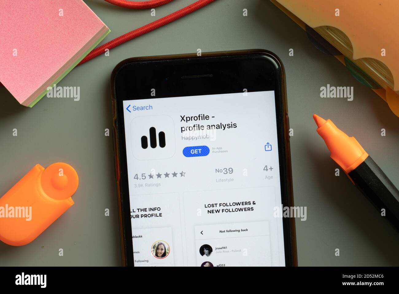 New York, USA - 29 Settembre 2020: XProfile profile analysis mobile app logo on phone screen close up, illustrative Editorial Foto Stock