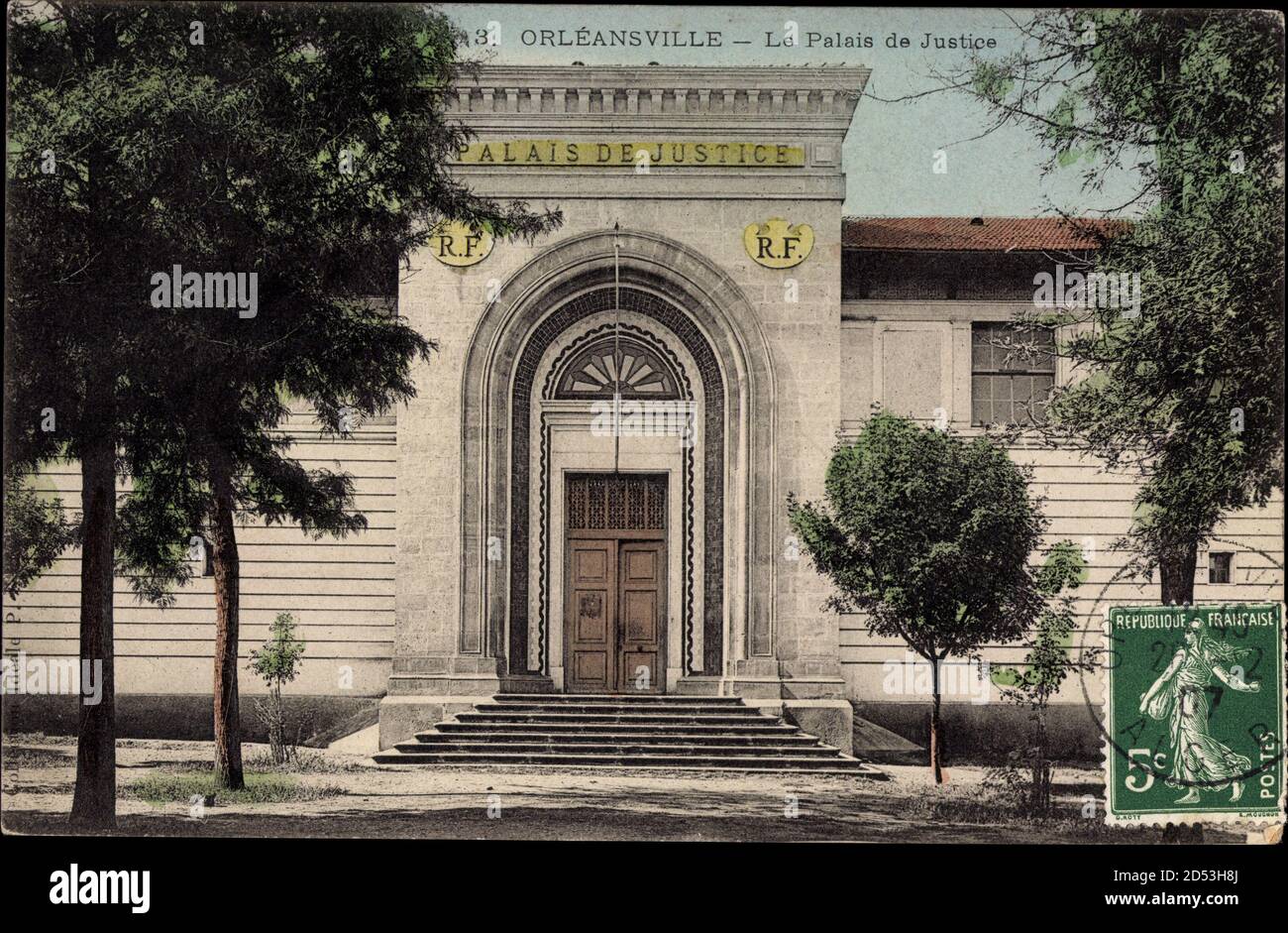 Orleansville Algerien, le Palais de Justice, Fassade, Eingang, Treppe | utilizzo in tutto il mondo Foto Stock