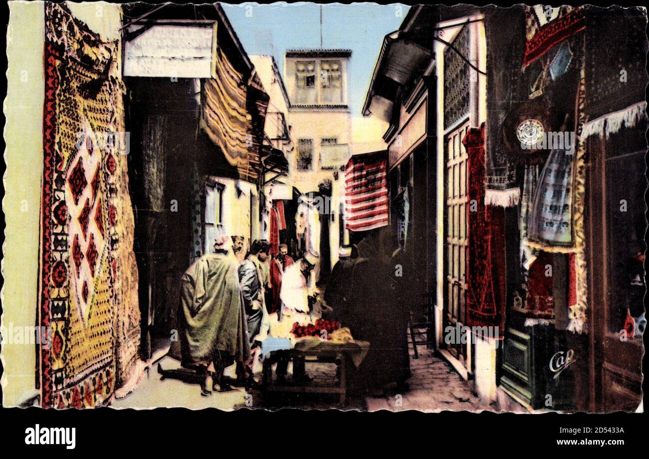 Tunis Tunesien, Rue Djemaa EZ Zitouna, Teppichhändler, Straßenpartie | utilizzo in tutto il mondo Foto Stock