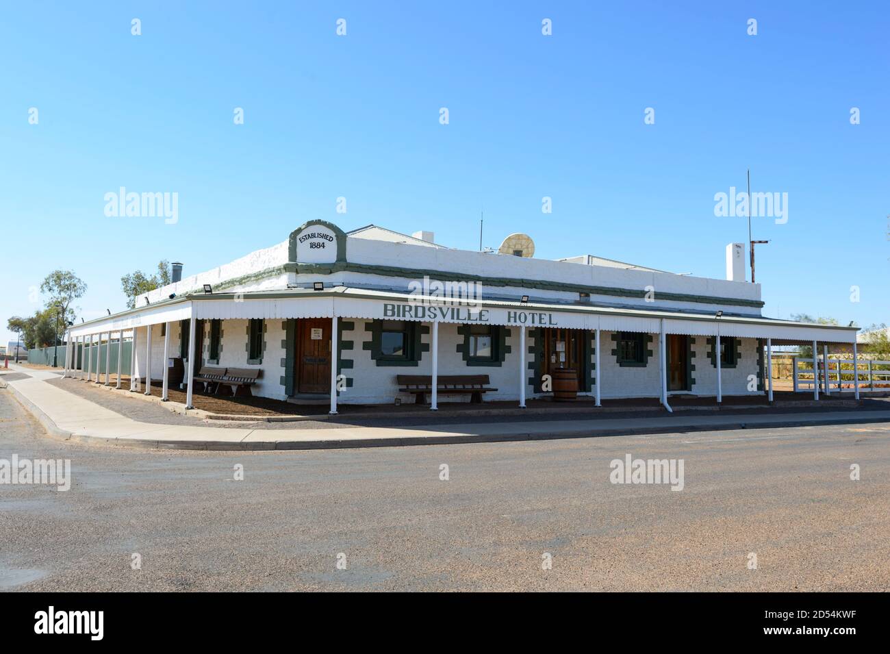Il Birdsville Hotel e' un iconico pub Outback, patrimonio dell'umanità, 1884, Birdsville, Queensland, QLD, Australia Foto Stock