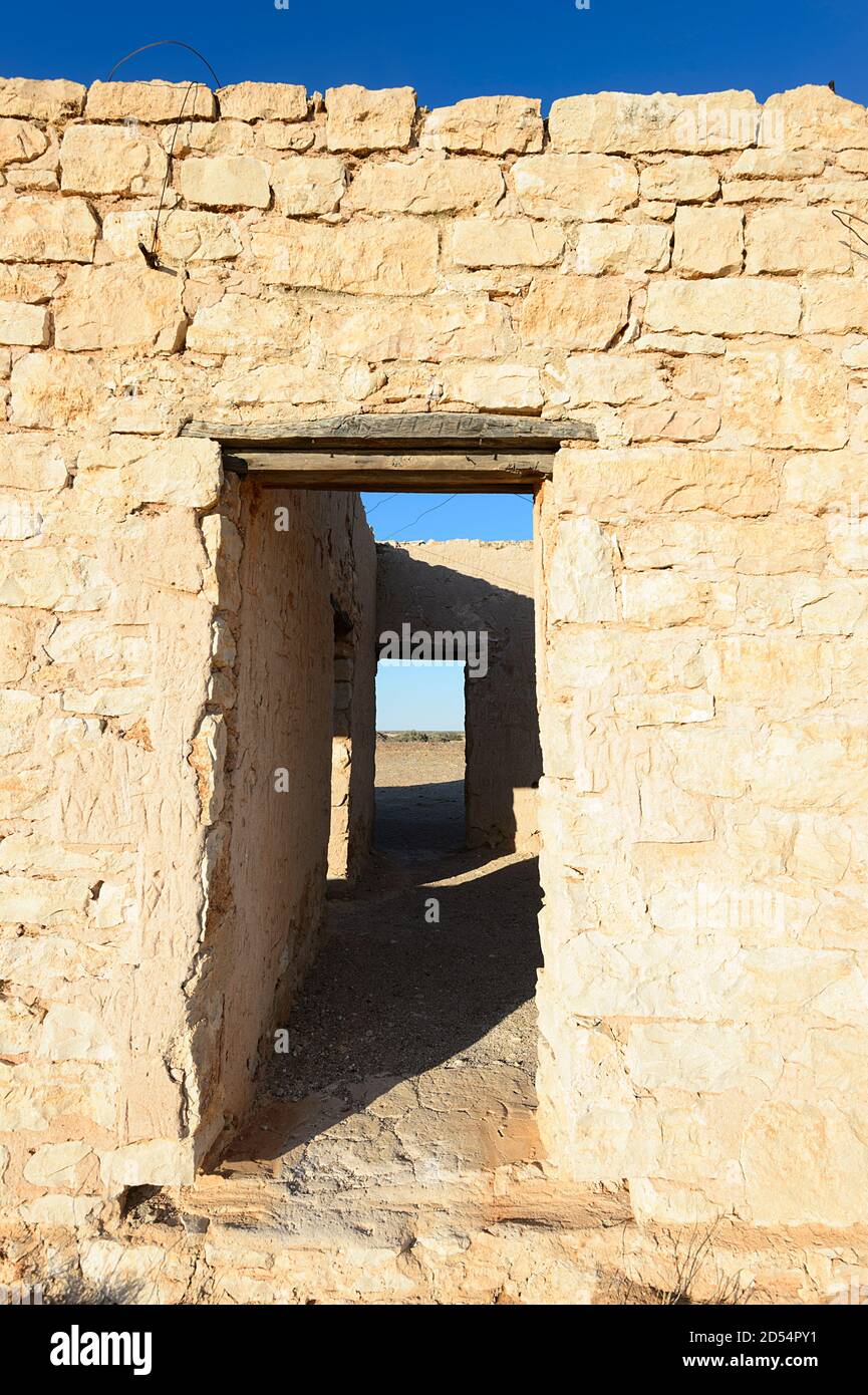 Carcory Homestead Ruin è una ex residenza di Sidney Kidman, patrimonio dell'umanità, sulla Eyre Developmental Road, Birdsville, Shire of Diamantina, Queensl Foto Stock