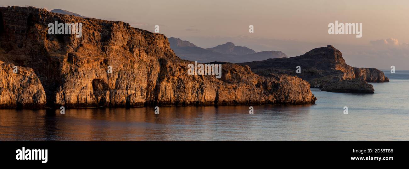 Baia di San Paolo´s nella zona di Lindos Foto Stock