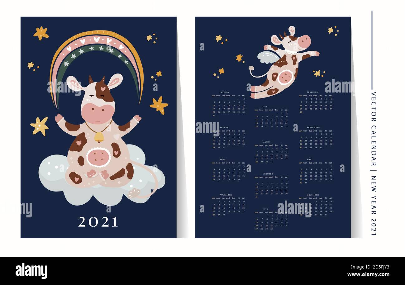 Natale carino cartoon mucca vettore 2021 calendario modello illustrazione con disegni a mano animali e decorazioni. Poster regalo di benvenuto ornato per il nuovo anno 2021 per i formati a3, a4, a5. Illustrazione Vettoriale