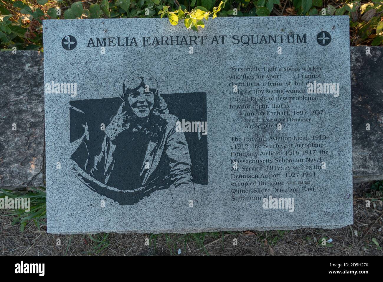 Targa Amelia Earhart a Marina Bay Quincy, Massachusetts Foto Stock