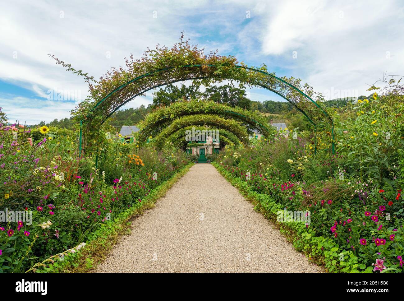 La casa di Monet e il percorso dei fiori a Giverny - Giverny, Francia Foto Stock