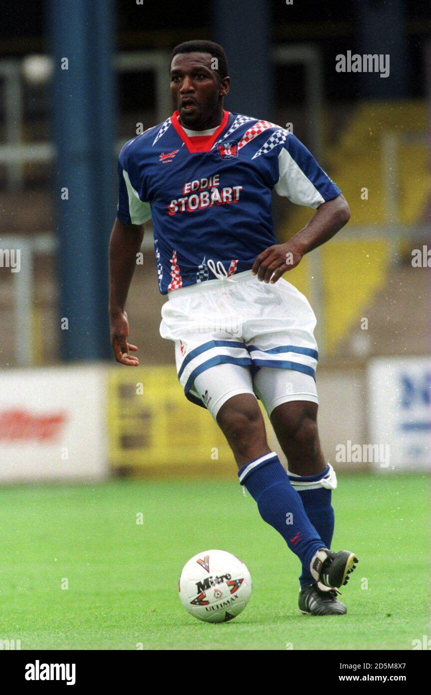 Stephane Pounewatchy, francese che ha firmato per Carlisle United Foto Stock