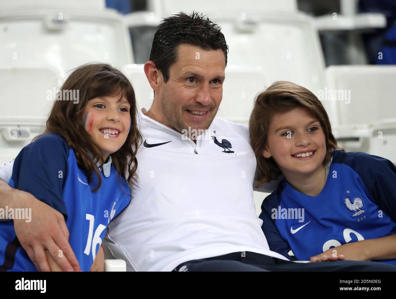 Francia tifosi in stand Foto Stock